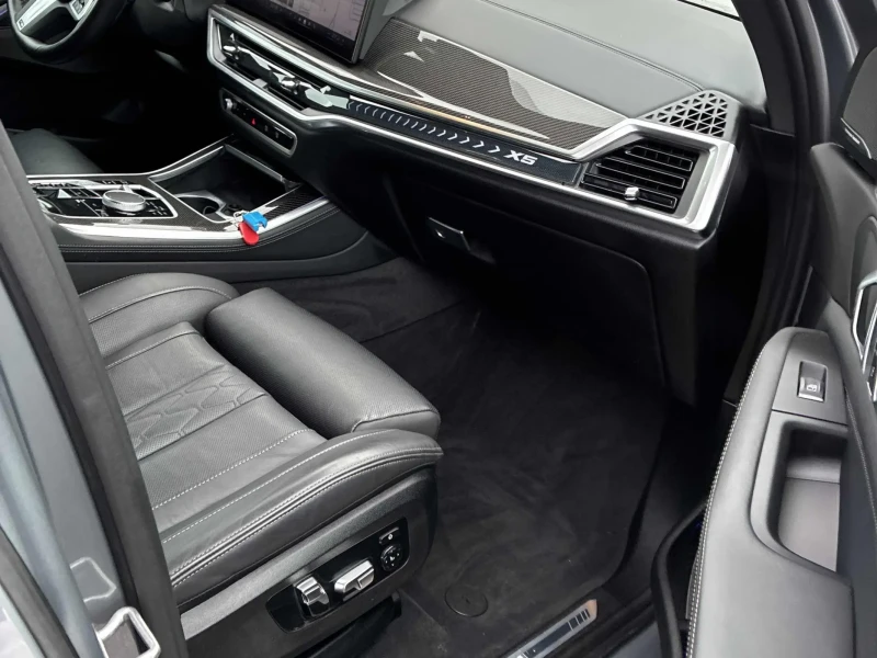 BMW X5 * CARFAX* M SPORT* 360 КАМЕРИ* ДИСТРОНИК* , снимка 13 - Автомобили и джипове - 53482228