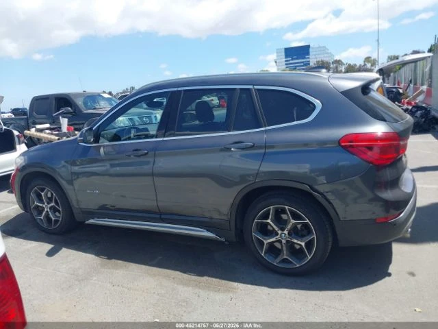 BMW X1 * xDrive28i* КОЖА* ПОДГРЕВ* ПАНОРАМА* КАМЕРА* , снимка 13 - Автомобили и джипове - 54966924