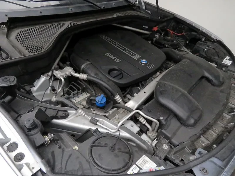 BMW X5 (F15) xDrive 30D, снимка 17 - Автомобили и джипове - 55228800