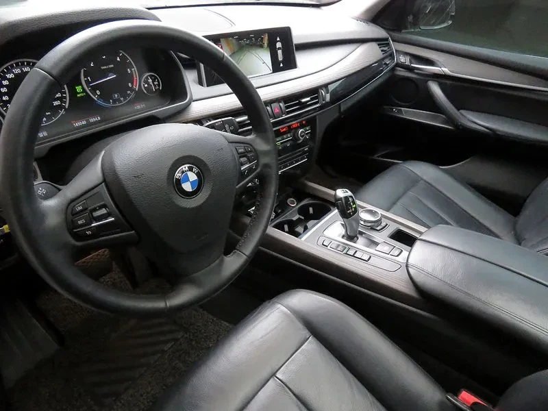BMW X5 (F15) xDrive 30D, снимка 7 - Автомобили и джипове - 55228800