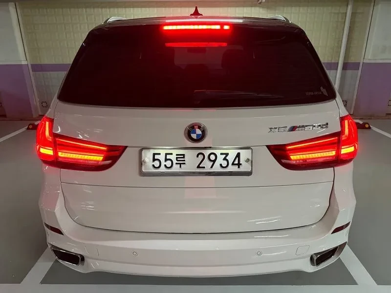 BMW X5 (F15) xDrive 30D, снимка 4 - Автомобили и джипове - 55228800
