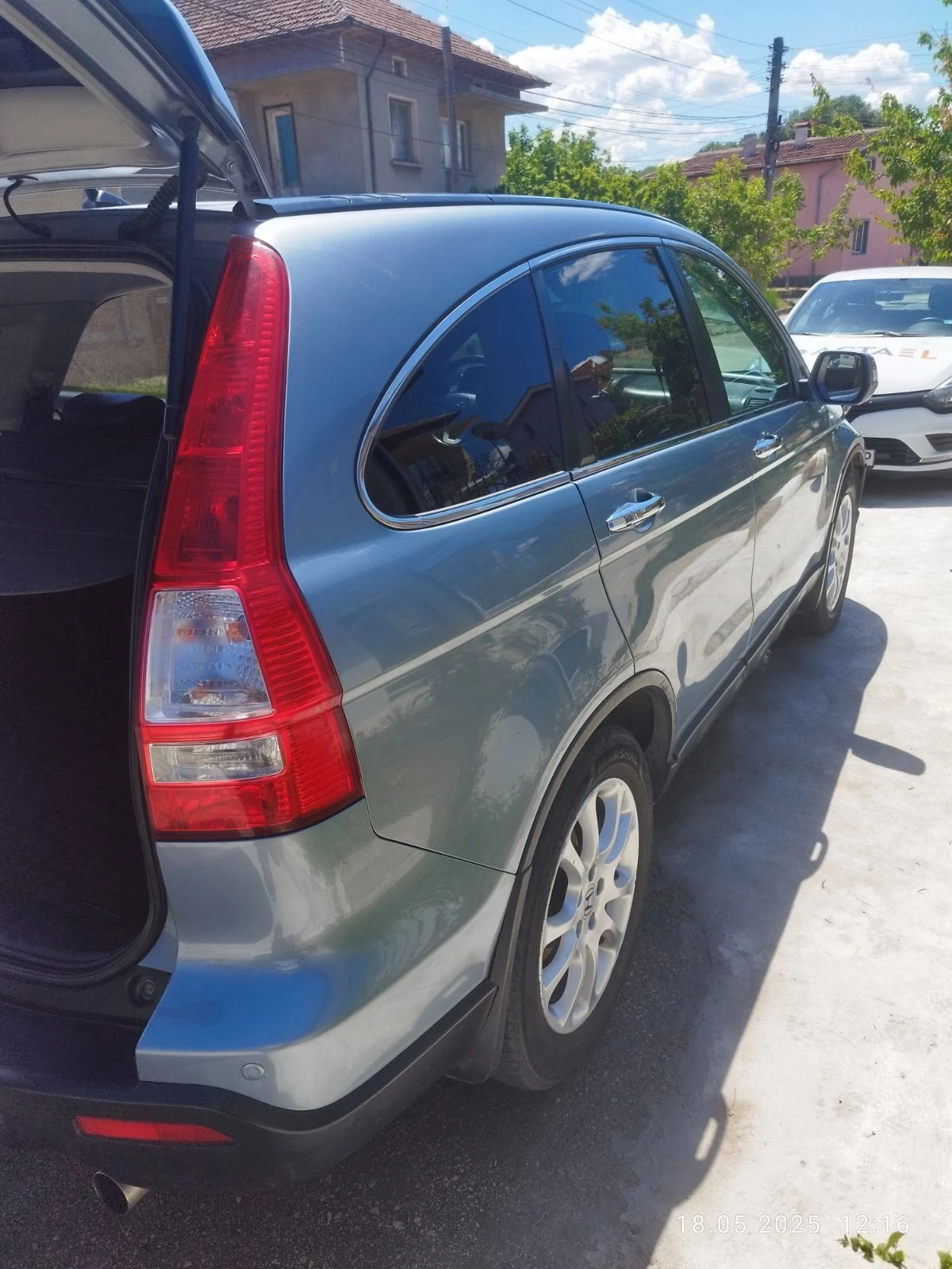 Honda Cr-v 2.0i - изображение 8
