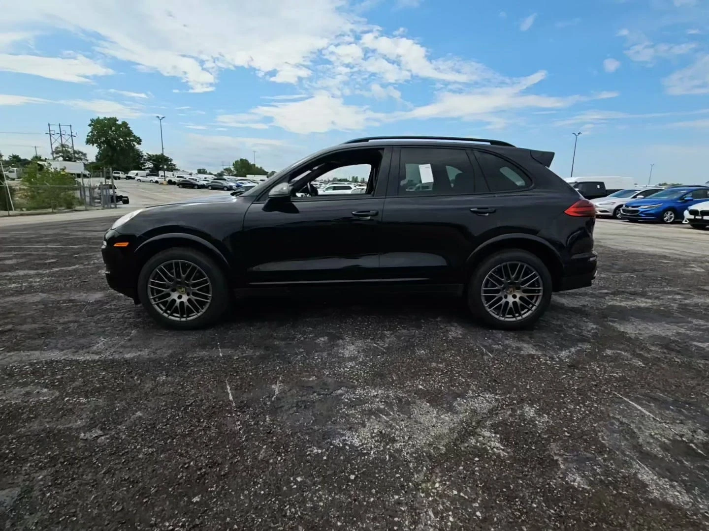 Porsche Cayenne PLATINUM* FACELIFT* BOSE* PANO* ОБДУХ* KEYLESS* ВИ - изображение 3