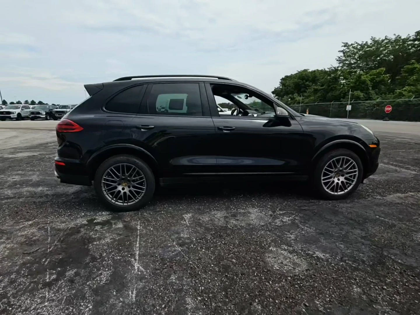 Porsche Cayenne PLATINUM* FACELIFT* BOSE* PANO* ОБДУХ* KEYLESS* ВИ - изображение 4