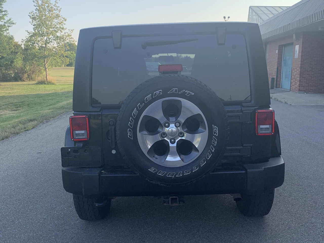 Jeep Wrangler CARFAX* АВТОФИНАНСИРАНЕ* БЕЗ ПЪРВОНАЧАЛНА ВНОСКА*  - изображение 4