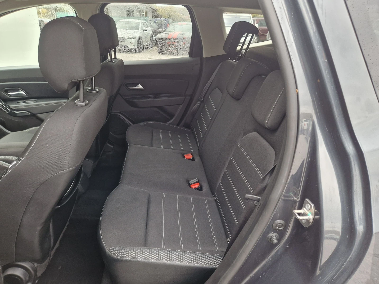 Dacia Duster 1.5DCi Euro6 - изображение 9