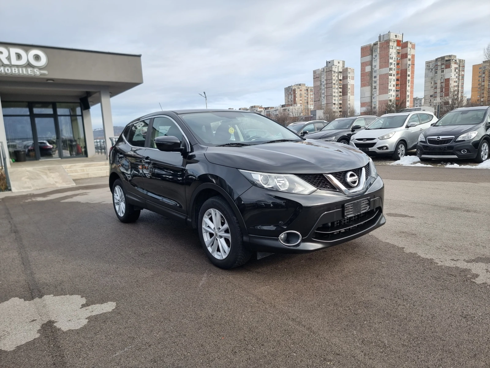 Nissan Qashqai 1.5DCI - изображение 8