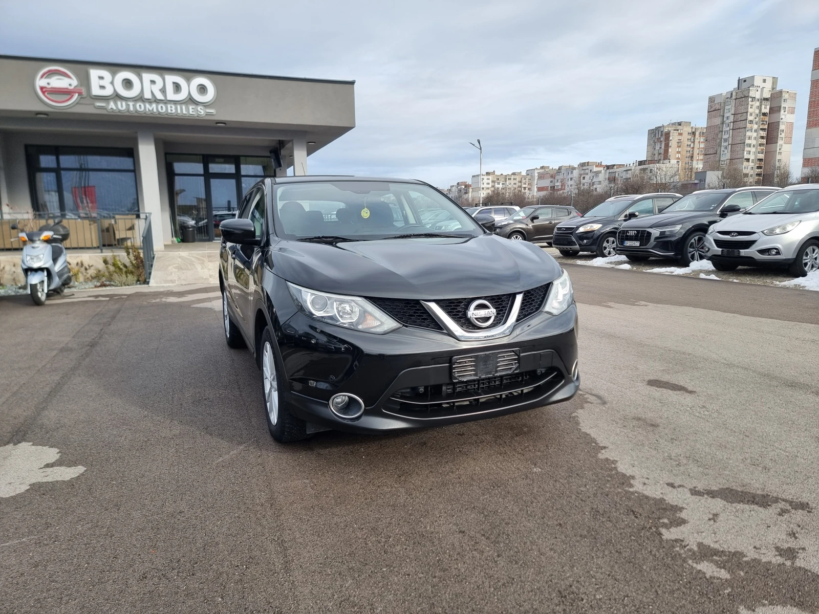 Nissan Qashqai 1.5DCI - изображение 9