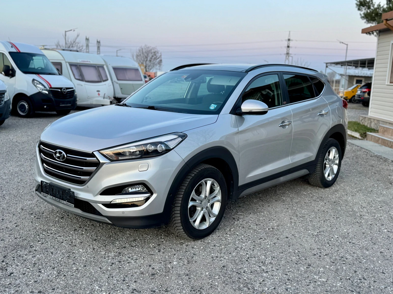 Hyundai Tucson 2.0CRDI 185 4WD VERTEX SWISS FULL!!! | Mobile.bg � ����������� 2