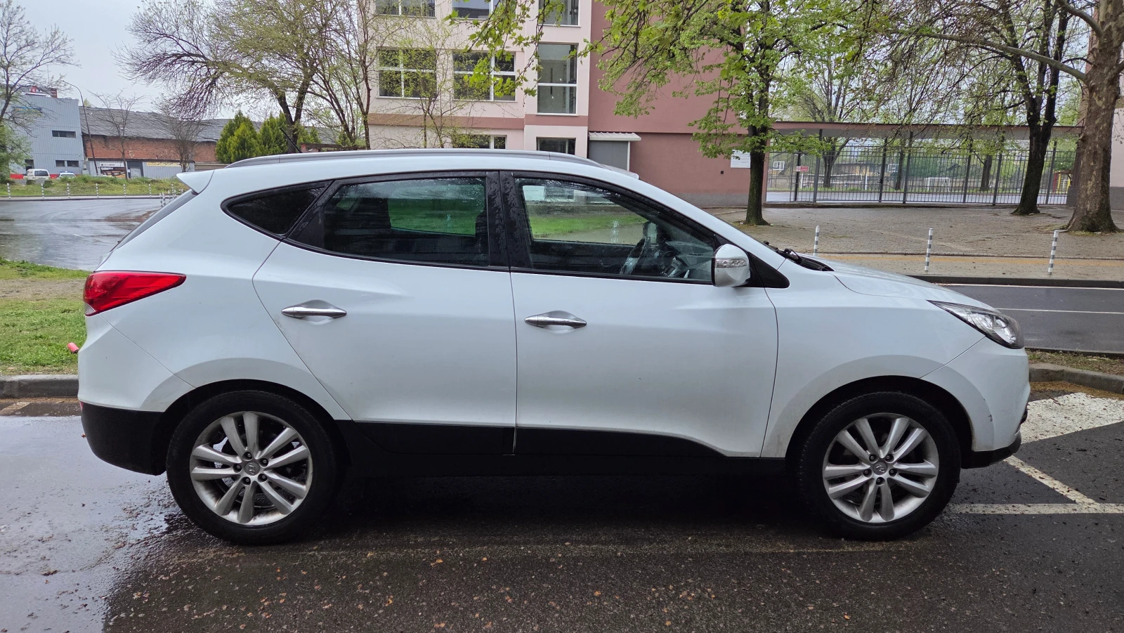 Hyundai IX35 CRDI, снимка 7 - Автомобили и джипове - 54438928