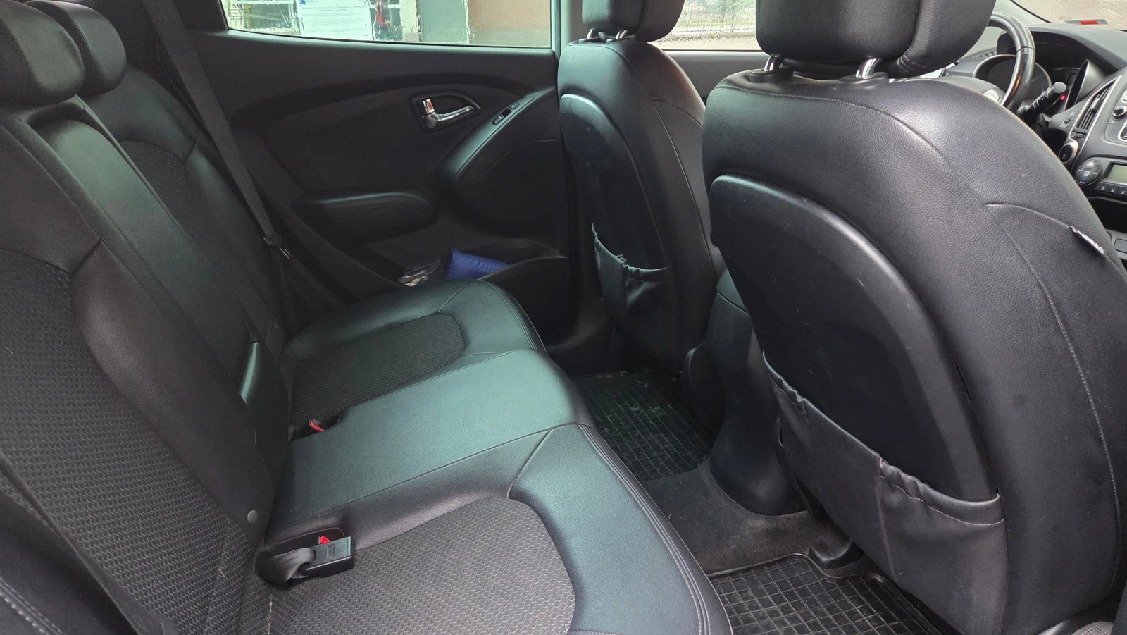 Hyundai IX35 CRDI, снимка 5 - Автомобили и джипове - 54438928