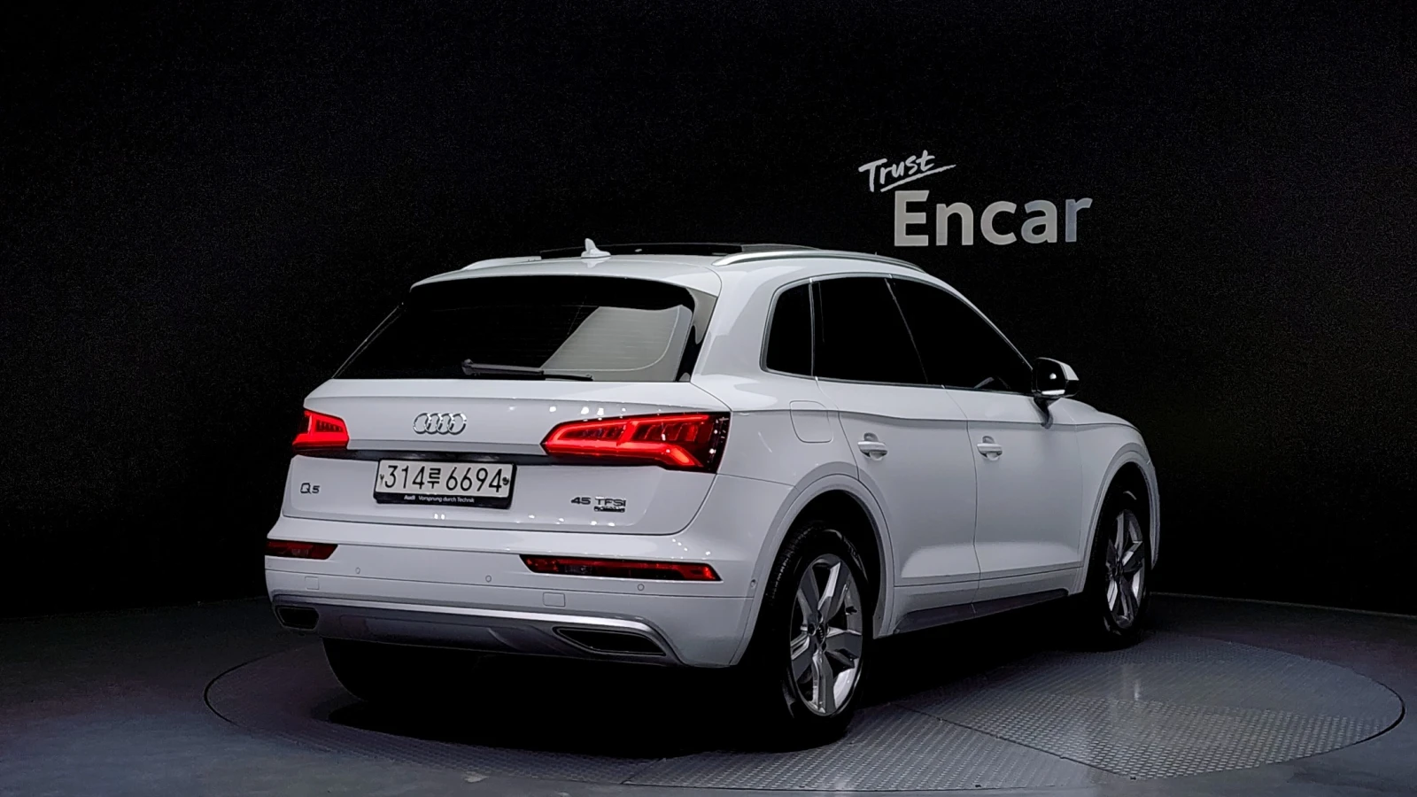 Audi Q5 45 TFSI Quattro Premium | 360 CAM | HUD | QUATTRO | Mobile.bg � ����������� 2