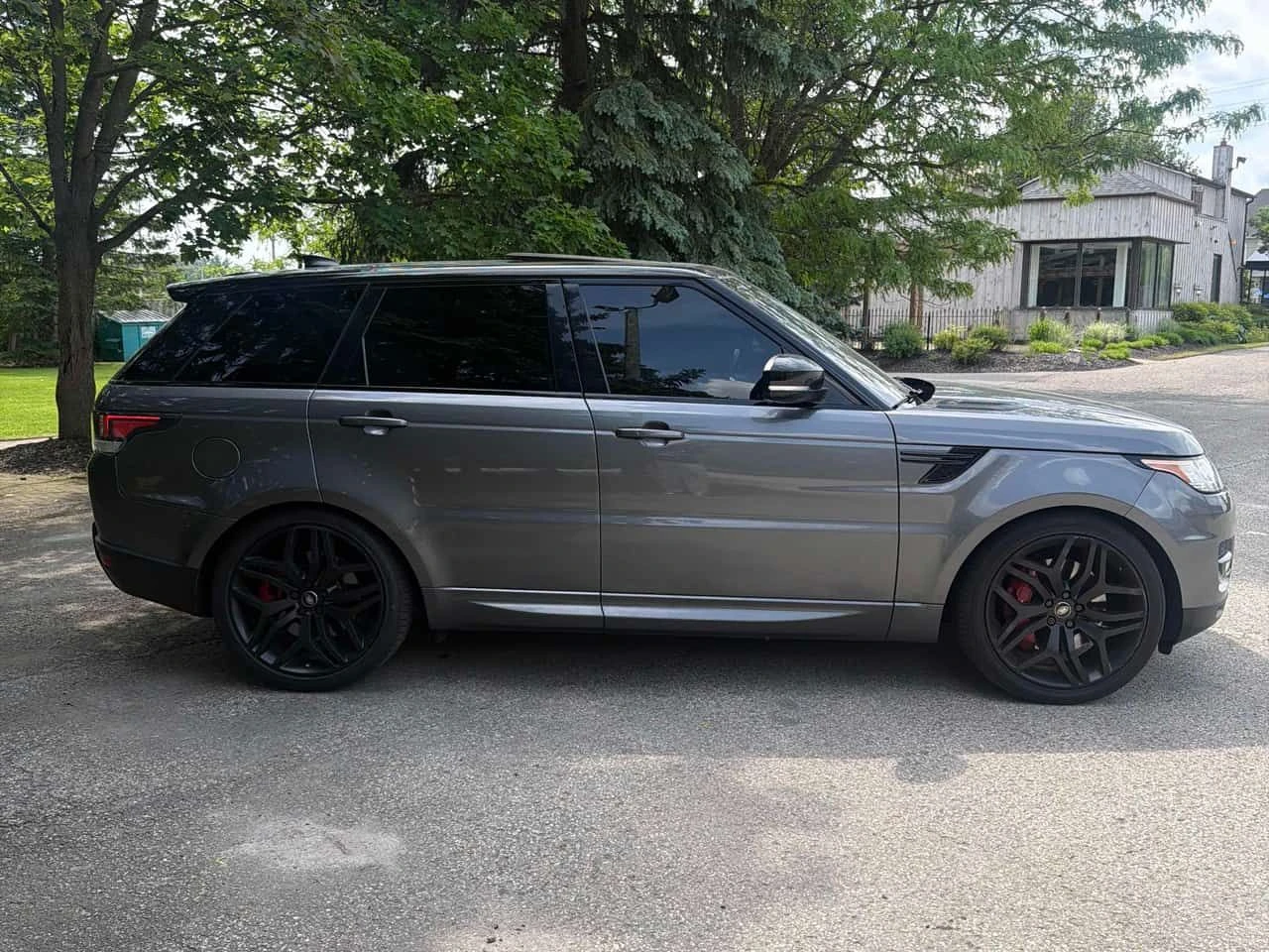 Land Rover Range Rover Sport  V6 HSE Dynamic | ЦЕНА ДО БЪЛГАРИЯ | АВТОКРЕДИТ , снимка 3 - Автомобили и джипове - 55102682