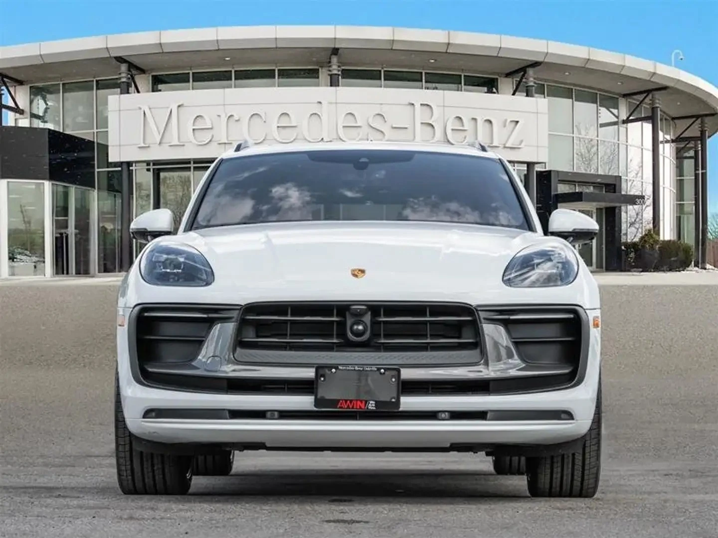 Porsche Macan T PREMIUM PLUS FULL ЦЕНА ДО БГ АВТОКРЕДИТ, снимка 2 - Автомобили и джипове - 55859635