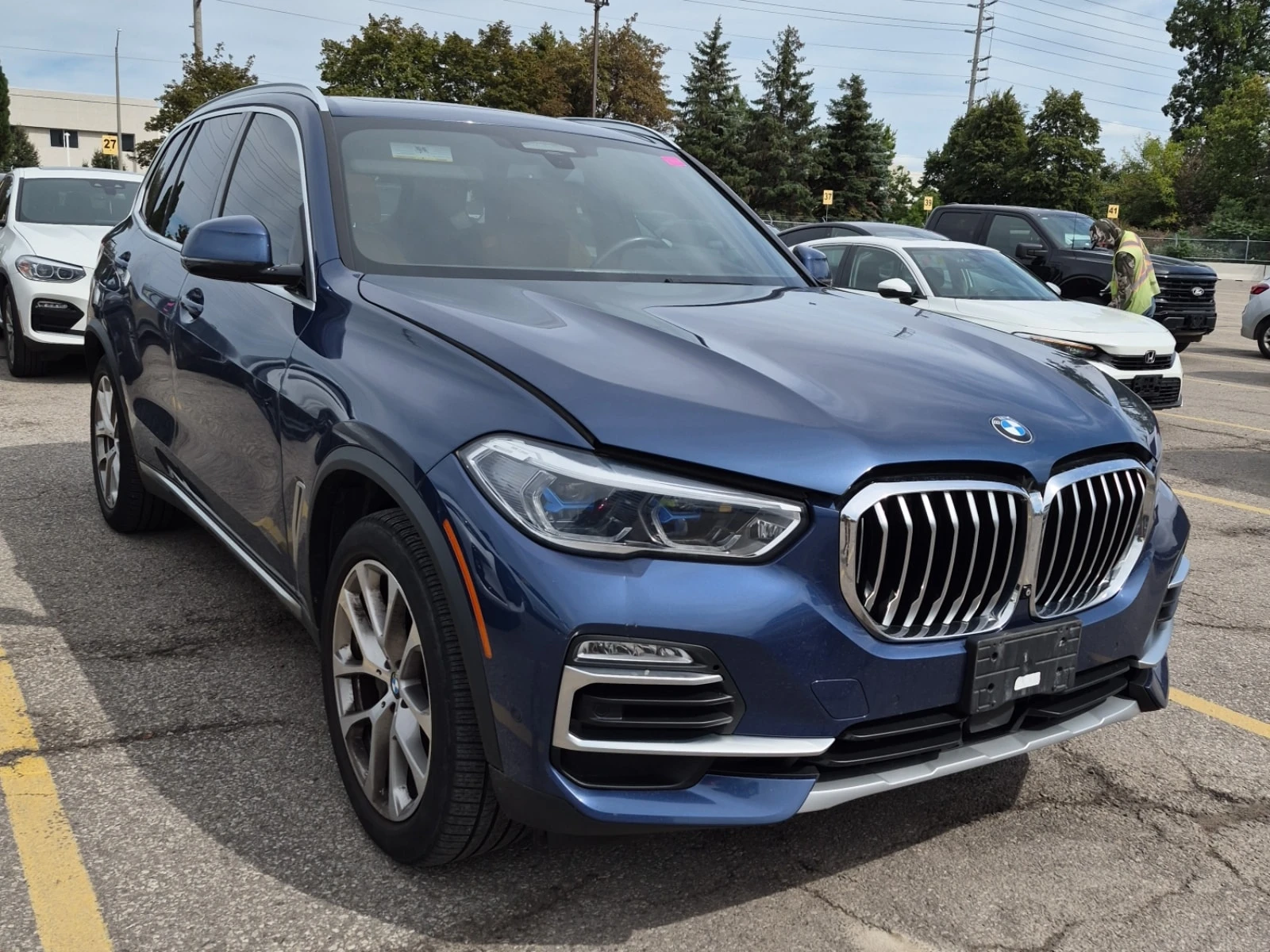 BMW X5 XDRIVE40I| LASER| HAR/KAR| PANO| 360CAM| , снимка 2 - Автомобили и джипове - 56108385