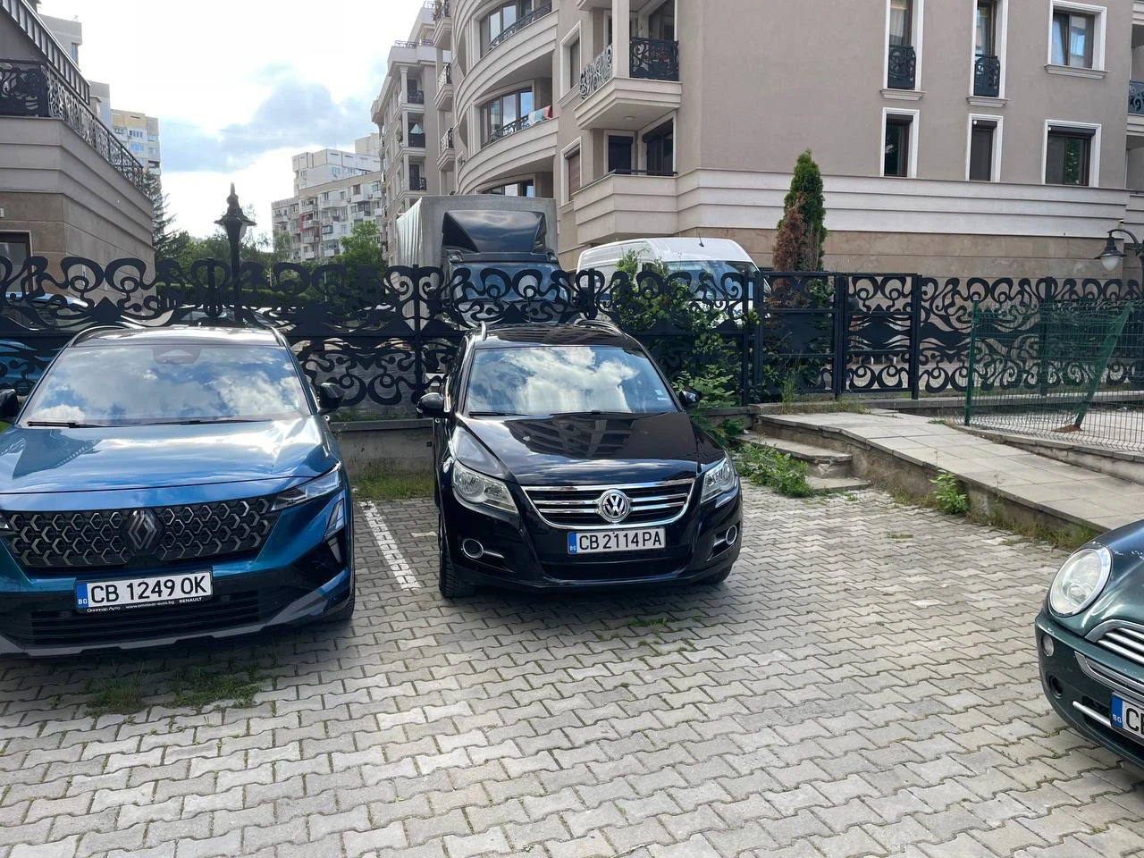 VW Tiguan 4motion, снимка 2 - Автомобили и джипове - 56728703