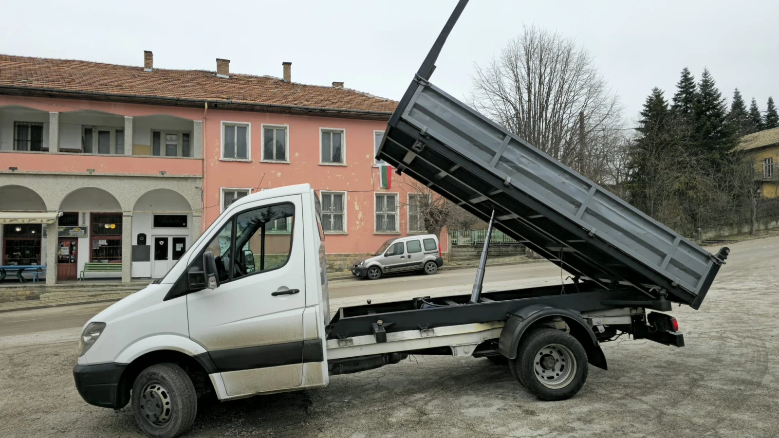 Mercedes-Benz Sprinter Тристранен самосвал 518 - изображение 5