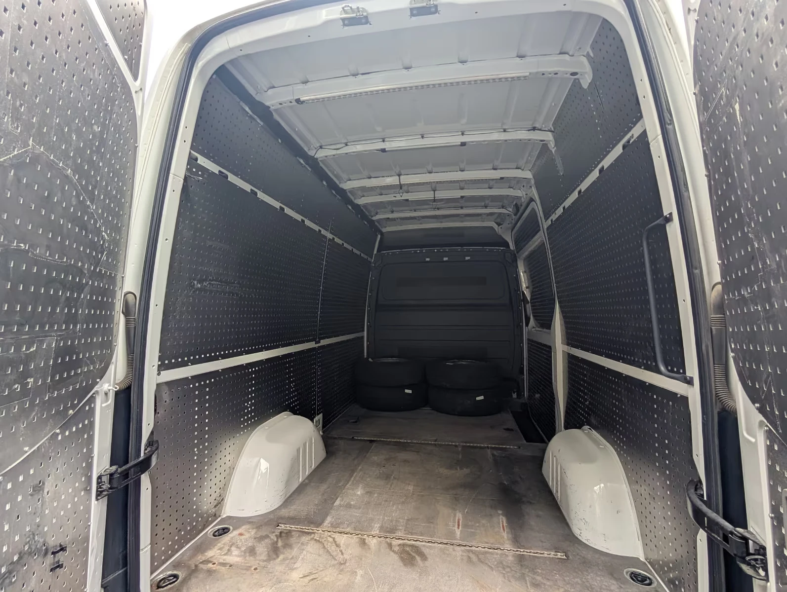 Mercedes-Benz Sprinter 316 CDI 4x4, снимка 16 - Бусове и автобуси - 54667071