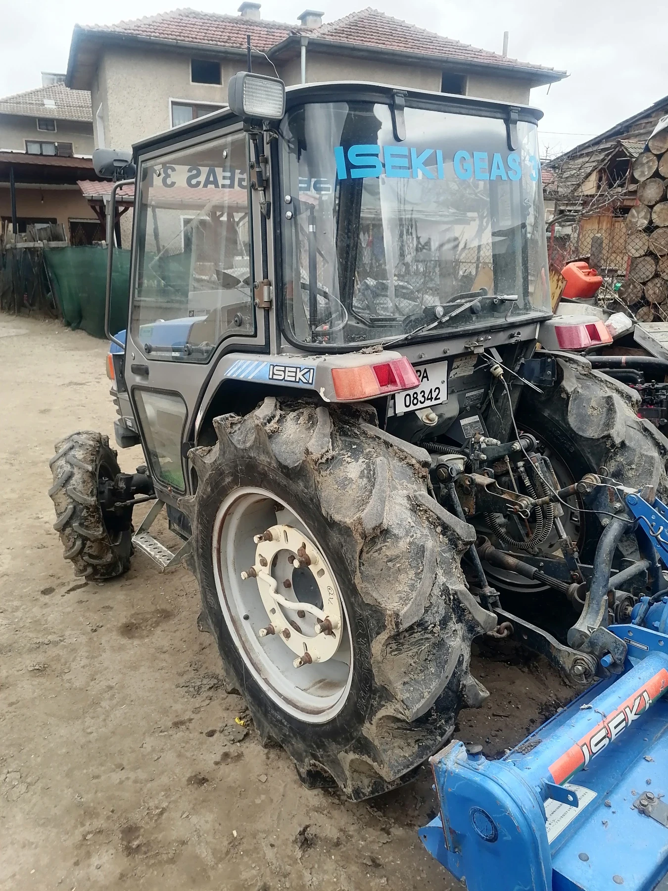 Трактор ISEKI Geas 31, снимка 5 - Селскостопанска техника - 48277204