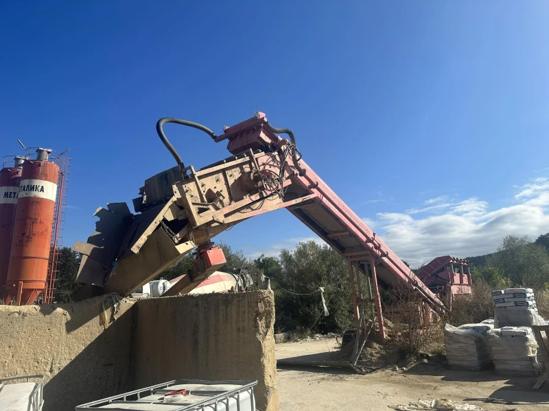 Машини за насипни материали Друга Терекс, снимка 2 - Индустриална техника - 52635498