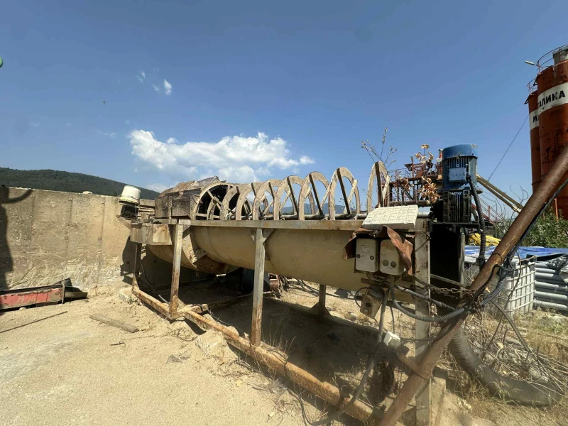 Машини за насипни материали Друга Терекс, снимка 8 - Индустриална техника - 52635498