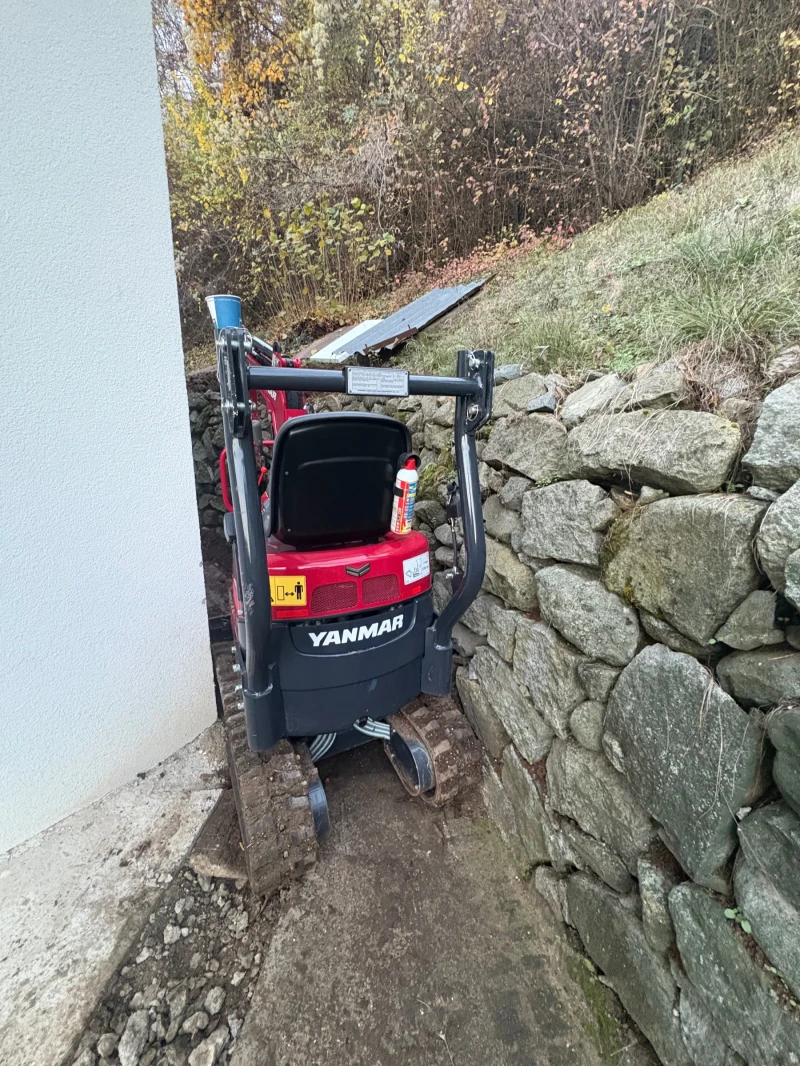 Багер Yanmar Sv08