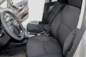 Toyota Auris + ГАЗОВ  ИНЖЕКЦИОН, снимка 12