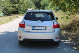 Toyota Auris 132 коня + ГАЗ. НОВА, снимка 5