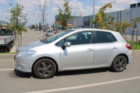 Toyota Auris 132 коня + ГАЗ -МН. ДОБРА, снимка 3