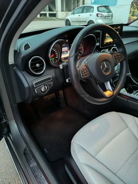     Mercedes-Benz C 220 AMG 4matic 9G Full LED