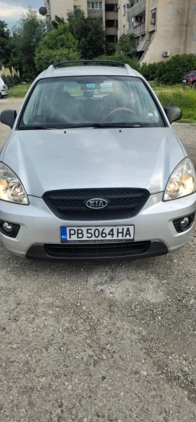  Kia Carens