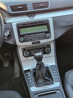 VW Passat, снимка 9 - Автомобили и джипове - 53643741