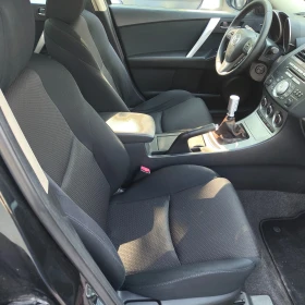 Mazda 3 - 3000 € / 5867.49 лв. - 63650233 8