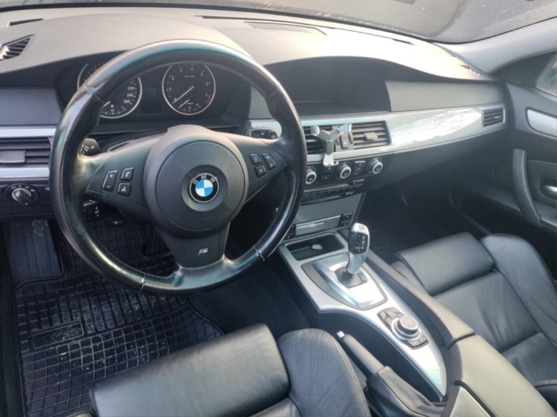BMW 530 xi, снимка 7 - Автомобили и джипове - 45973480