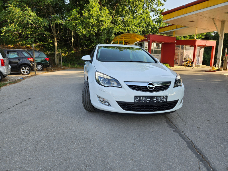 Opel Astra 1.4, FACE, Ориг. газ.!!!, снимка 3 - Автомобили и джипове - 46434786