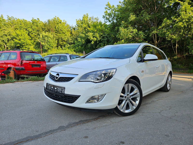Opel Astra 1.4, FACE, Ориг. газ.!!!, снимка 1 - Автомобили и джипове - 46434786