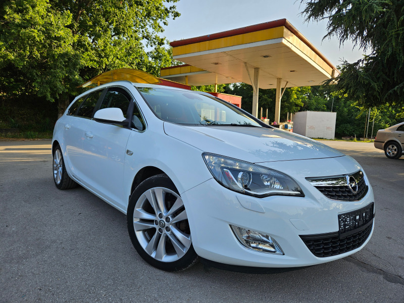 Opel Astra 1.4, FACE, Ориг. газ.!!!, снимка 4 - Автомобили и джипове - 46434786
