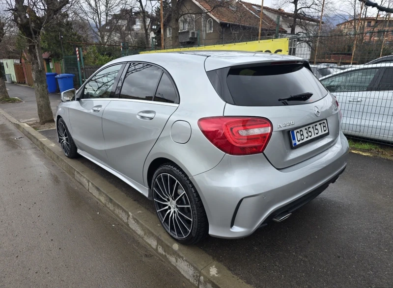 Mercedes-Benz A 220 AMG/LED, снимка 5 - Автомобили и джипове - 47801528