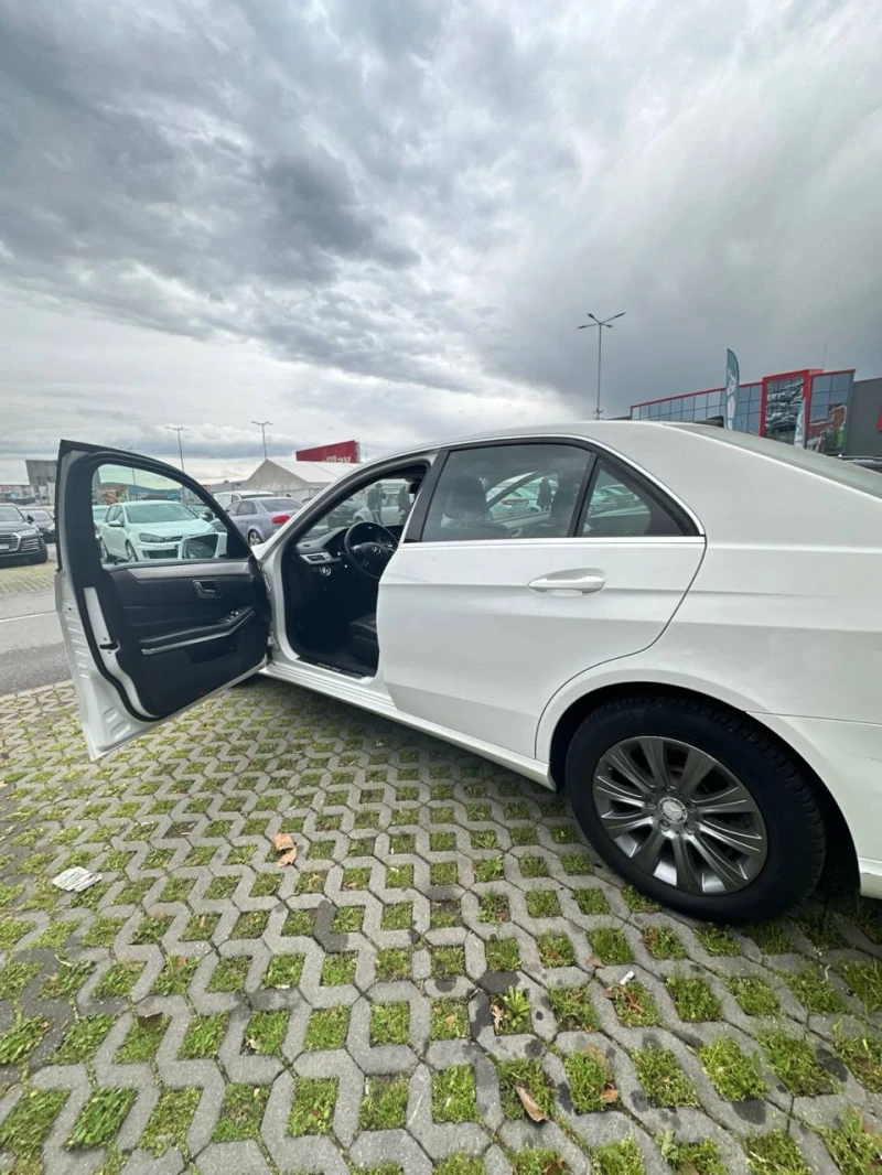 Mercedes-Benz E 200 E class blutec , снимка 4 - Автомобили и джипове - 47868885