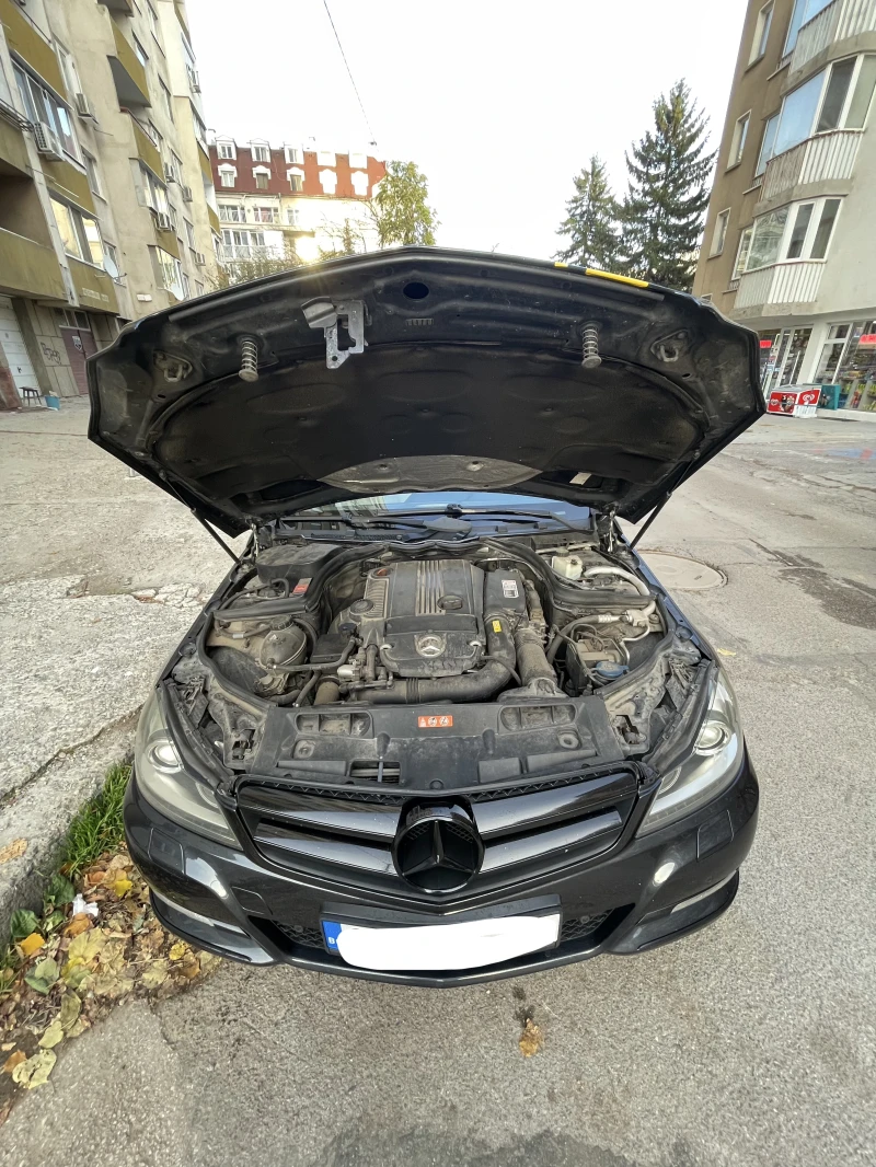 Mercedes-Benz C 180, снимка 6 - Автомобили и джипове - 48069878