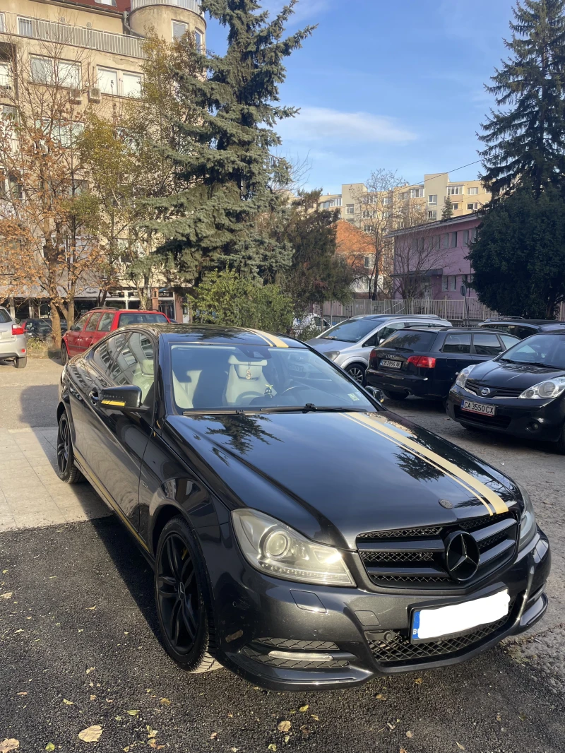 Mercedes-Benz C 180, снимка 4 - Автомобили и джипове - 48069878