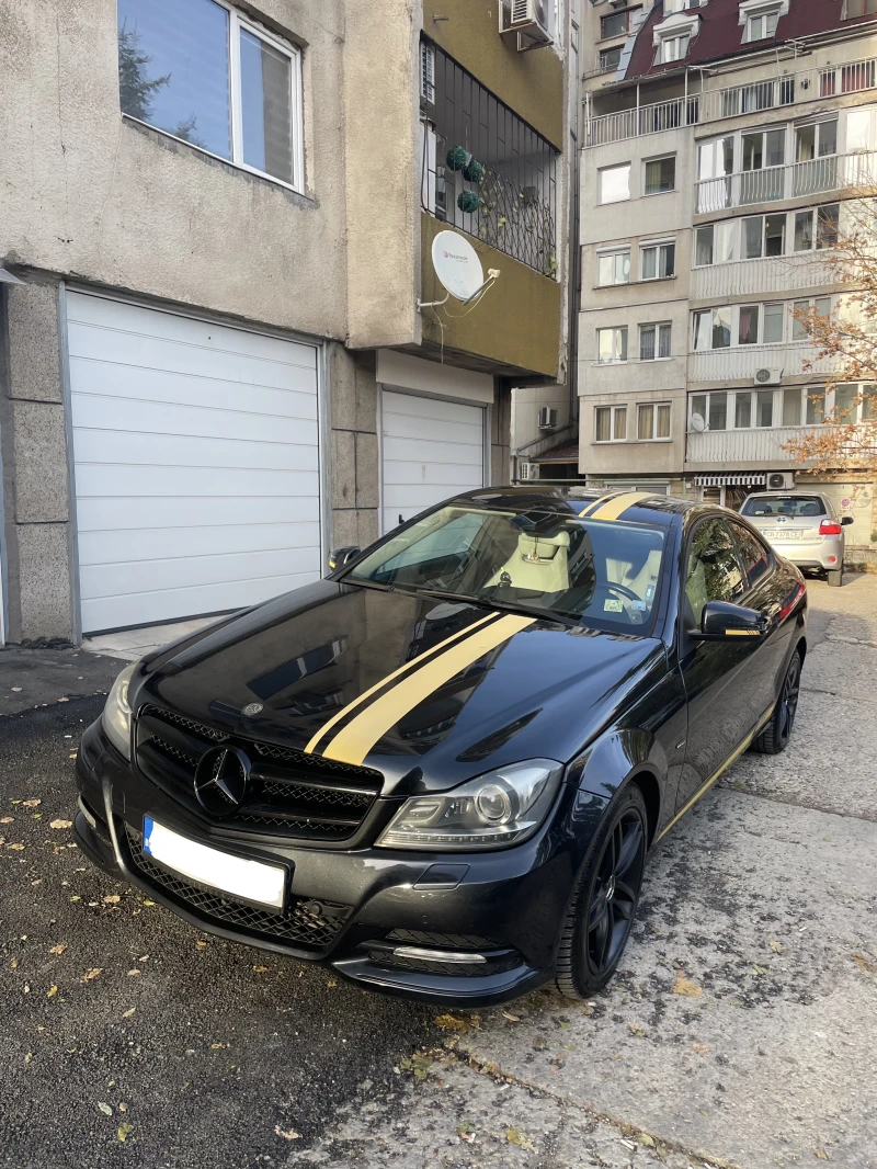 Mercedes-Benz C 180, снимка 2 - Автомобили и джипове - 48472427