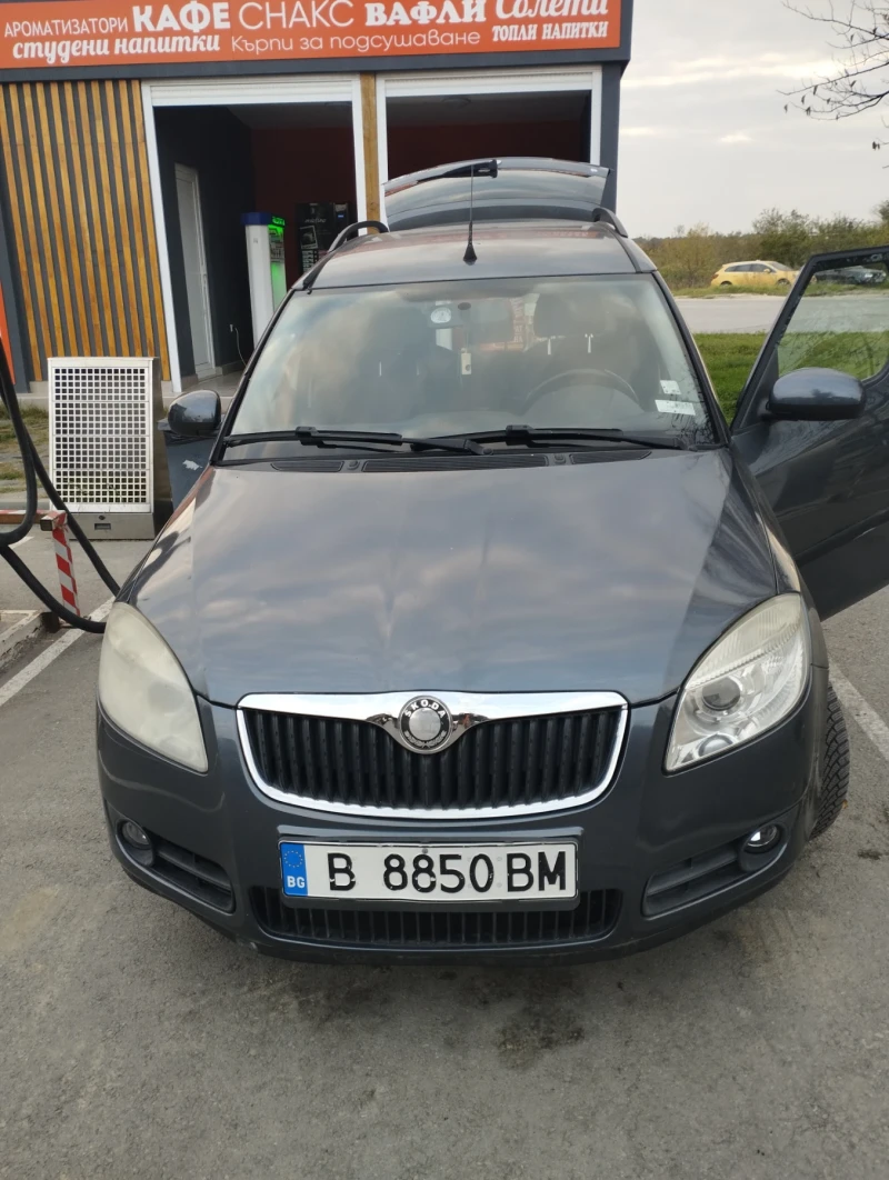 Skoda Roomster, снимка 6 - Автомобили и джипове - 48277407