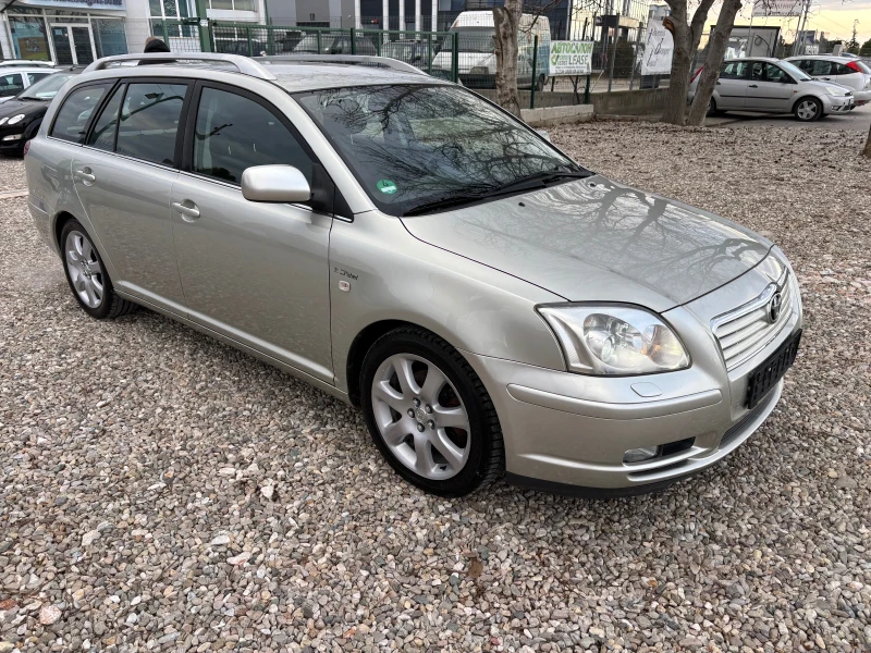 Toyota Avensis 2.4 i Automat, снимка 8 - Автомобили и джипове - 48328558