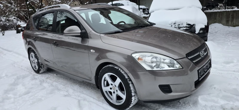 Kia Ceed 1.4i, 170х.км, снимка 4 - Автомобили и джипове - 48691631