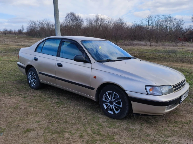 Toyota Carina 1, 6 16v 116ps, снимка 2 - Автомобили и джипове - 48956912