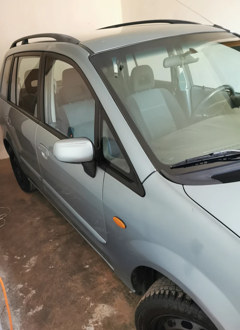 Mazda Premacy Газ /бензин, снимка 2 - Автомобили и джипове - 49595004