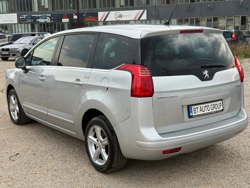Peugeot 5008 1.6 HDI * * РЕАЛЕН ПРОБЕГ* * СЕРВИЗНА ИСТОРИЯ * * , снимка 6 - Автомобили и джипове - 51082202