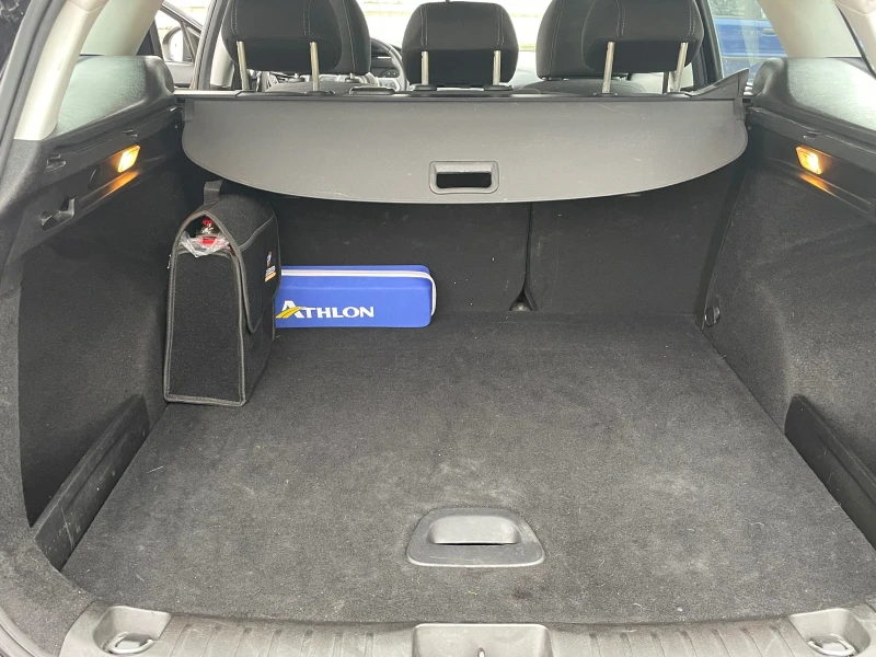 Fiat Tipo 1.5T Hybrid обслужен Гаранция SFA, снимка 10 - Автомобили и джипове - 52218134