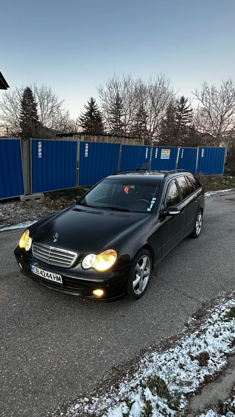 Mercedes-Benz C 220 CDI, снимка 3 - Автомобили и джипове - 53078284